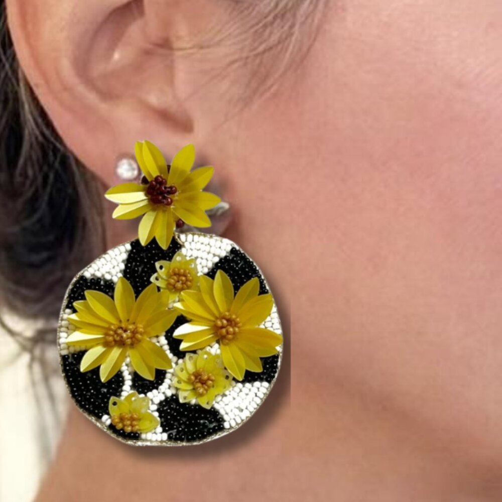Cow Print Cowgirl Sunflower Fields Round Seed Beaded Earrings NEW - Picture 2 of 4